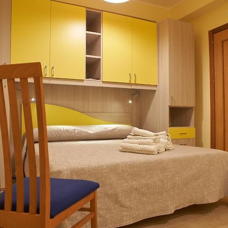 B&B Mary Grace Rossano Stazione Ngoại thất bức ảnh