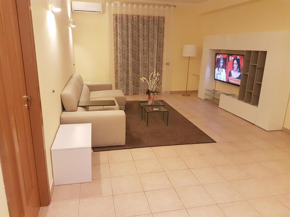 B&B Mary Grace Rossano Stazione Ngoại thất bức ảnh