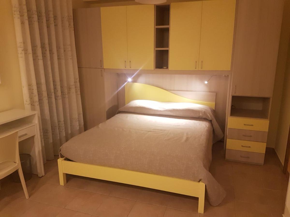 B&B Mary Grace Rossano Stazione Ngoại thất bức ảnh