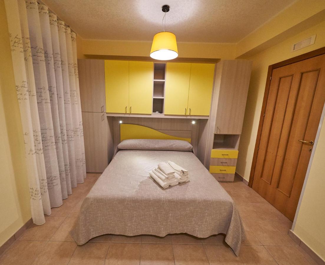 B&B Mary Grace Rossano Stazione Ngoại thất bức ảnh