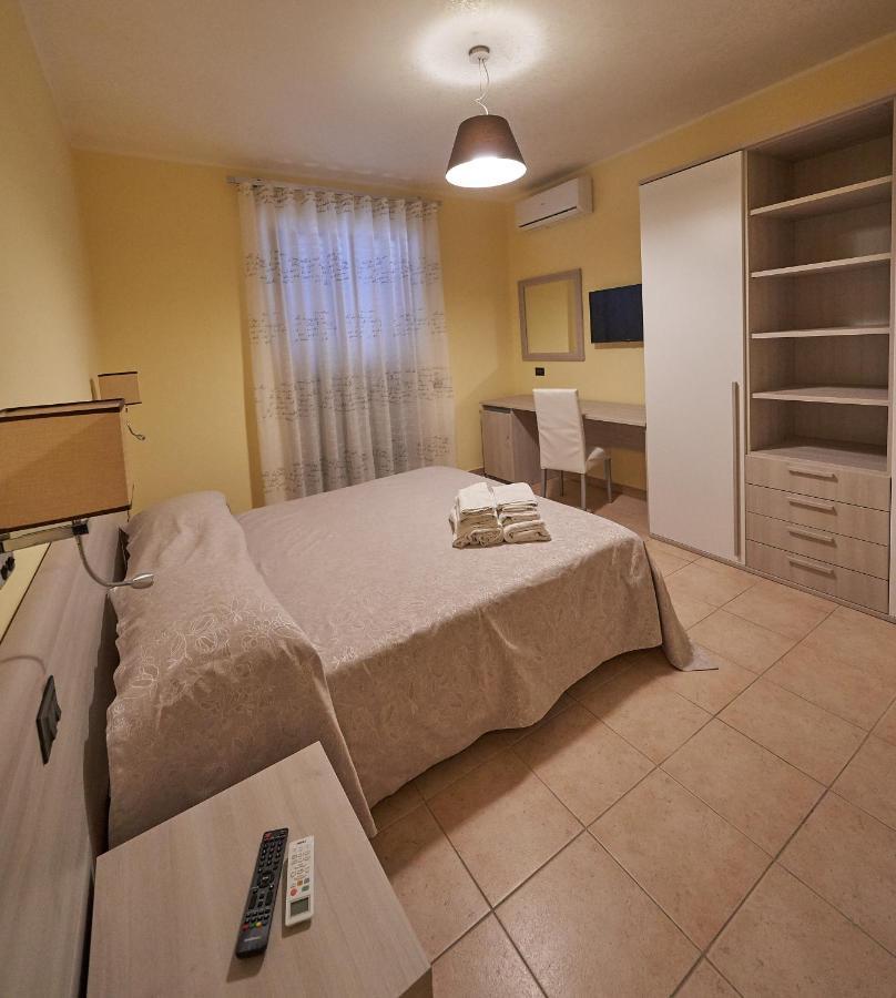 B&B Mary Grace Rossano Stazione Ngoại thất bức ảnh