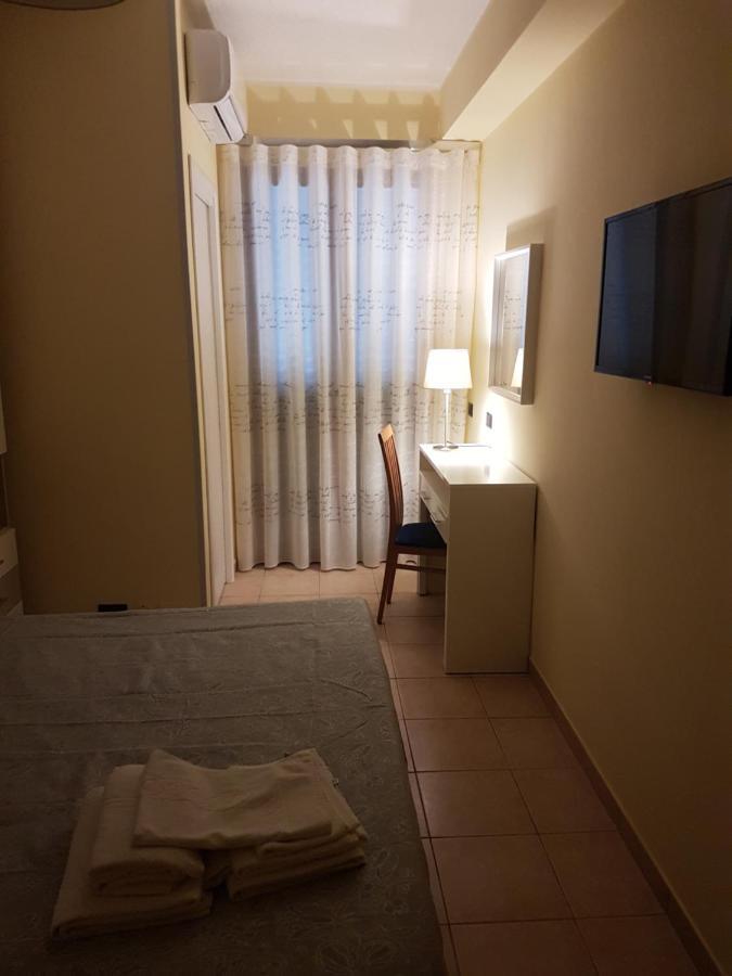 B&B Mary Grace Rossano Stazione Ngoại thất bức ảnh