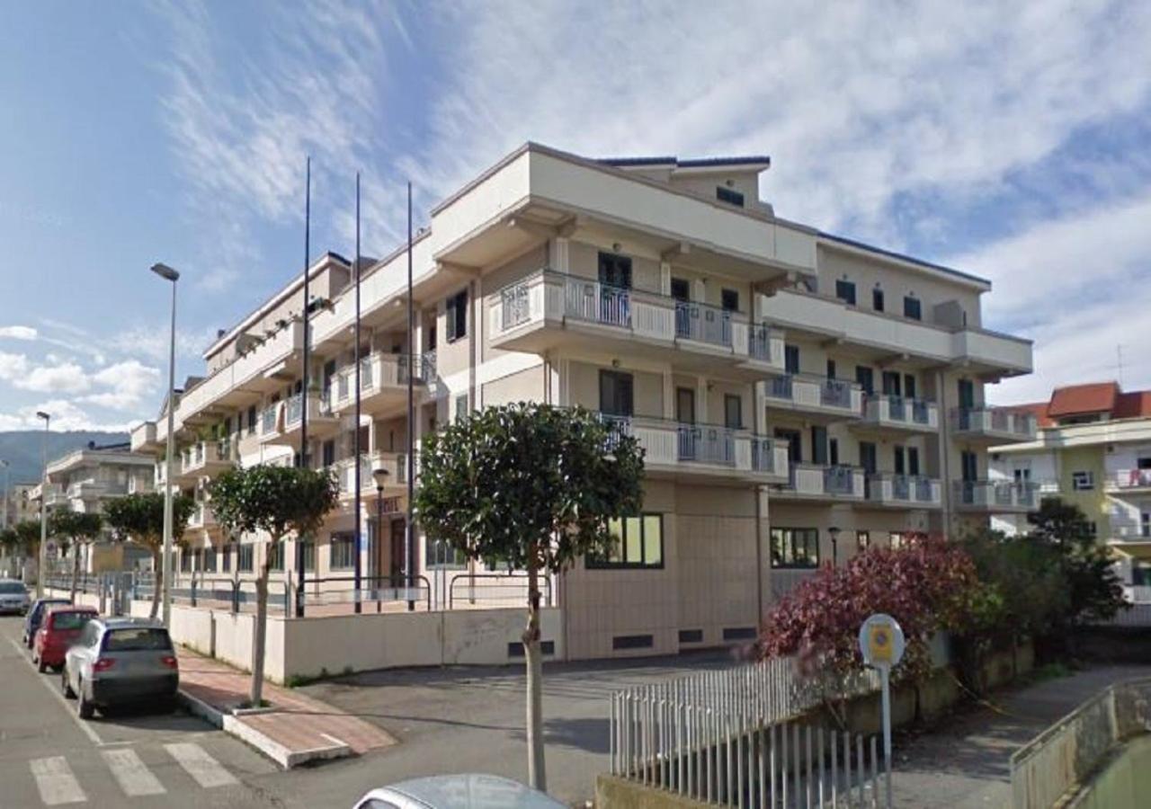 B&B Mary Grace Rossano Stazione Ngoại thất bức ảnh